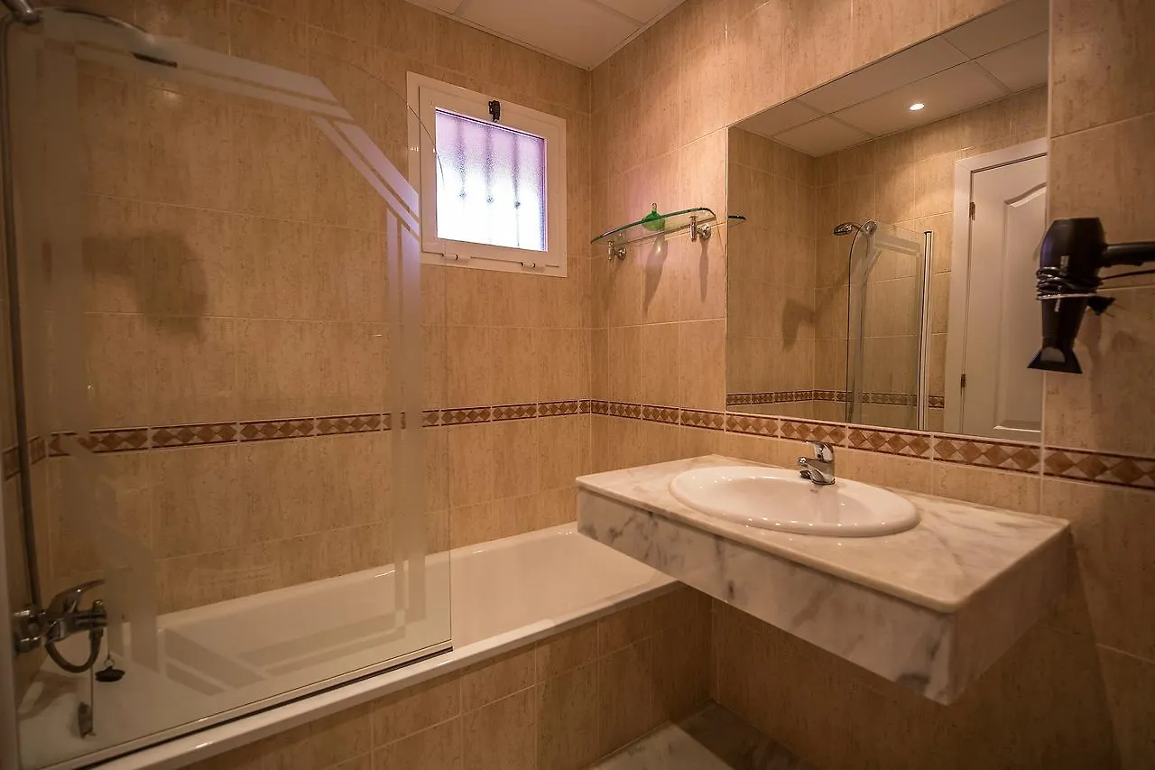 Los Hidalgos Penthouse Manilva Apartament