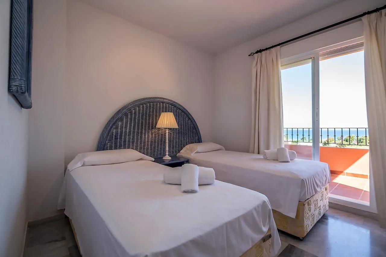 Los Hidalgos Penthouse Manilva Appartement